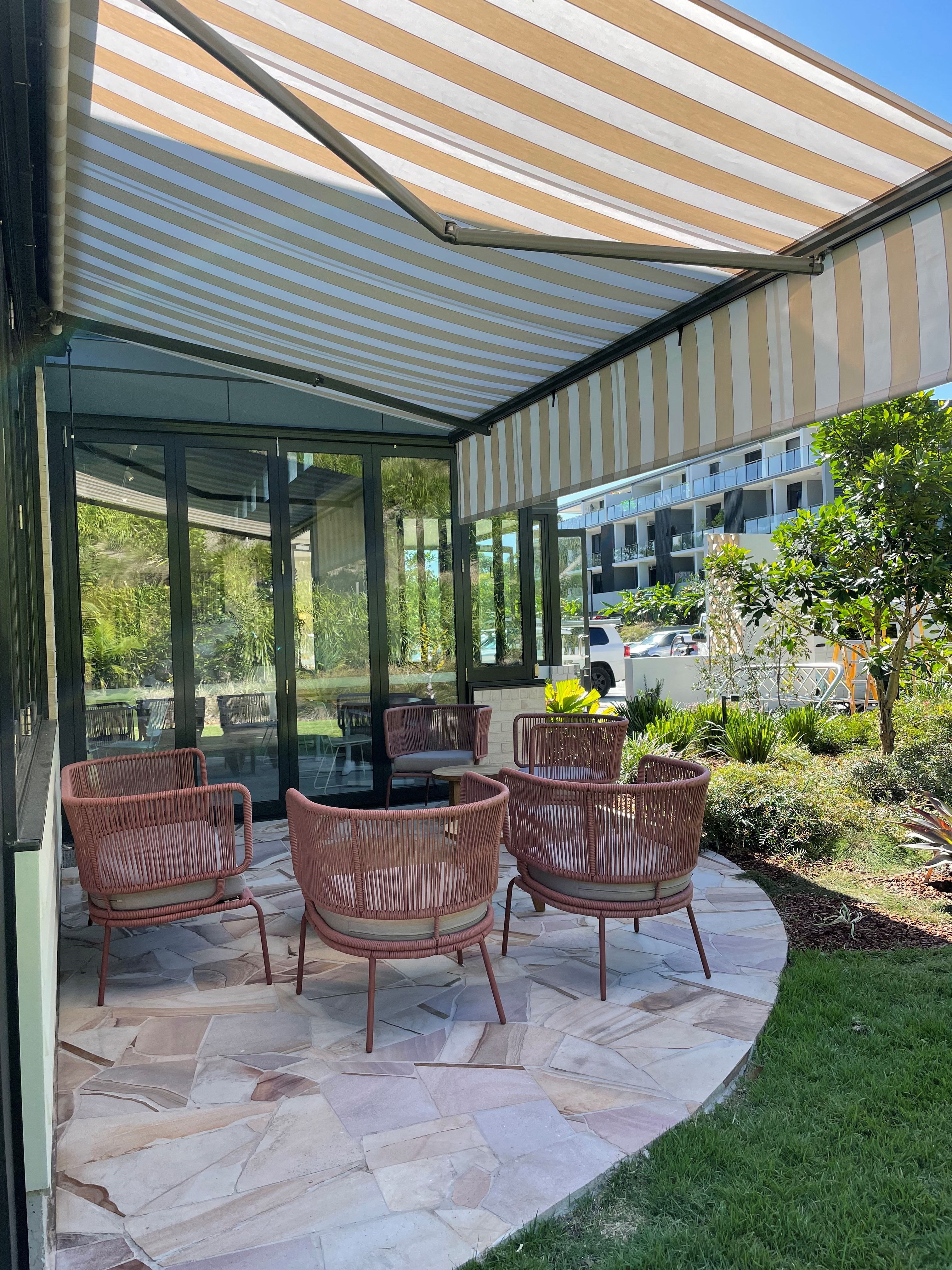 Choosing Commercial Awning Fabric